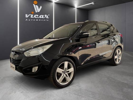 HYUNDAI IX35 2.0 MPFI GLS 4X2 16V GASOLINA 4P MANUAL HYUNDAI IX35 2.0 MPFI GLS 4X2 16V GASOLINA 4P MANUAL